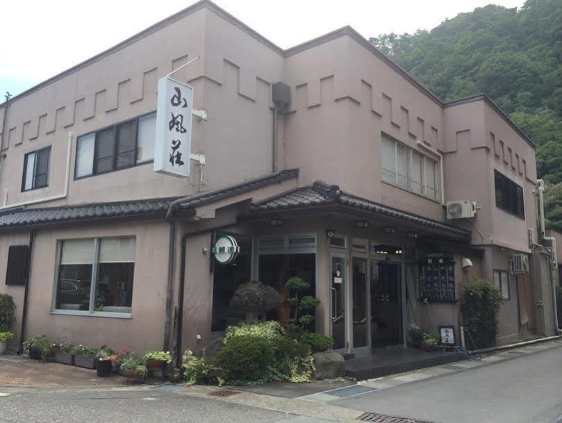 Sanpusou Ryokan Chikuma Eksteriør billede
